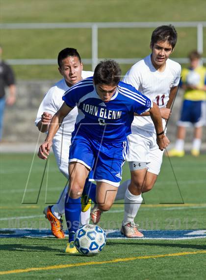 Thumbnail 1 in Elwood-Glenn vs. East Hampton (Suffolk Class A Final) photogallery.