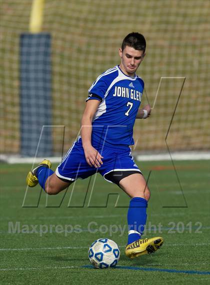 Thumbnail 3 in Elwood-Glenn vs. East Hampton (Suffolk Class A Final) photogallery.