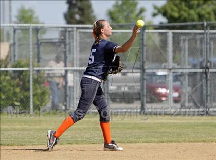 Thumbnail 1 in Alemany vs. Chatsworth (Valley Classic) photogallery.