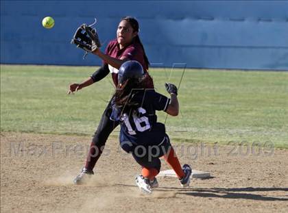 Thumbnail 3 in Alemany vs. Chatsworth (Valley Classic) photogallery.