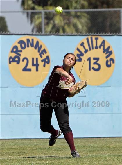Thumbnail 1 in Alemany vs. Chatsworth (Valley Classic) photogallery.