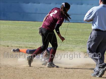 Thumbnail 2 in Alemany vs. Chatsworth (Valley Classic) photogallery.