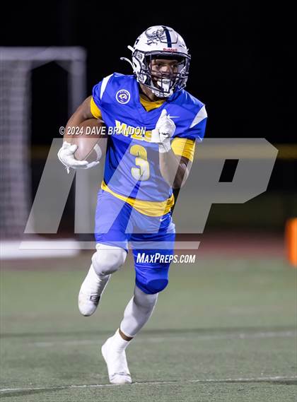 Thumbnail 3 in LA Rams NFF Coastal Valley Senior All-Star Game photogallery.