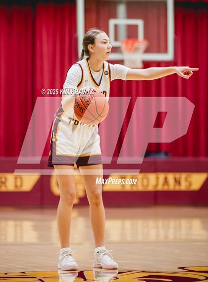 Thumbnail 3 in Riverton @ Girard (KSHSAA 3A Sub-State Round 2) photogallery.