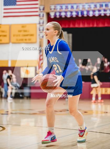 Thumbnail 1 in Riverton @ Girard (KSHSAA 3A Sub-State Round 2) photogallery.