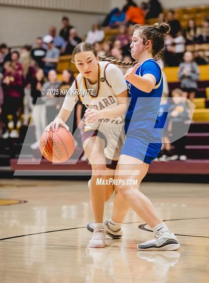 Thumbnail 3 in Riverton @ Girard (KSHSAA 3A Sub-State Round 2) photogallery.