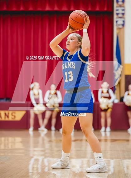 Thumbnail 3 in Riverton @ Girard (KSHSAA 3A Sub-State Round 2) photogallery.