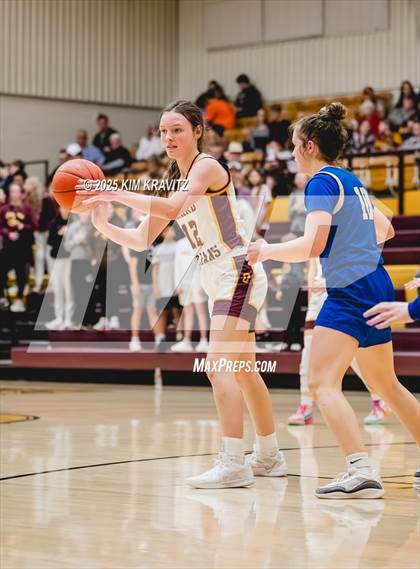 Thumbnail 1 in Riverton @ Girard (KSHSAA 3A Sub-State Round 2) photogallery.