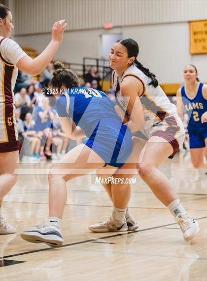 Thumbnail 1 in Riverton @ Girard (KSHSAA 3A Sub-State Round 2) photogallery.