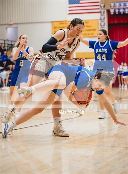 Thumbnail 2 in Riverton @ Girard (KSHSAA 3A Sub-State Round 2) photogallery.