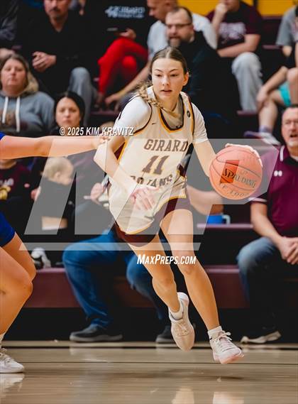 Thumbnail 3 in Riverton @ Girard (KSHSAA 3A Sub-State Round 2) photogallery.