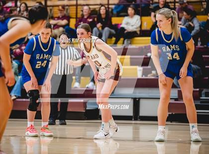 Thumbnail 3 in Riverton @ Girard (KSHSAA 3A Sub-State Round 2) photogallery.