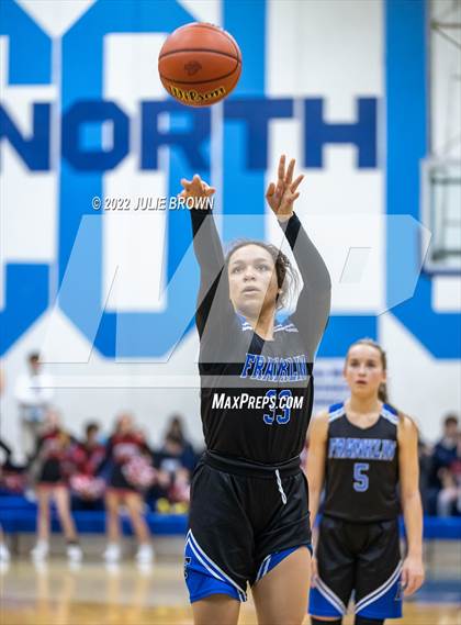 Thumbnail 3 in Franklin Community vs. East Central (IHSAA 4A Regional semifinal playoff) photogallery.
