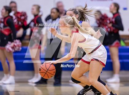 Thumbnail 3 in Franklin Community vs. East Central (IHSAA 4A Regional semifinal playoff) photogallery.