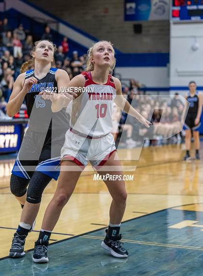 Thumbnail 3 in Franklin Community vs. East Central (IHSAA 4A Regional semifinal playoff) photogallery.