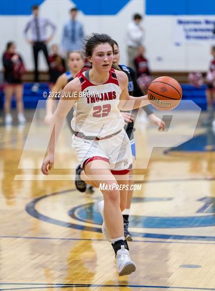 Thumbnail 2 in Franklin Community vs. East Central (IHSAA 4A Regional semifinal playoff) photogallery.