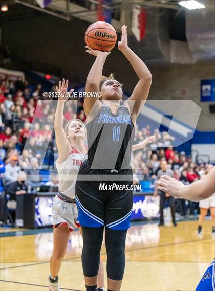 Thumbnail 1 in Franklin Community vs. East Central (IHSAA 4A Regional semifinal playoff) photogallery.