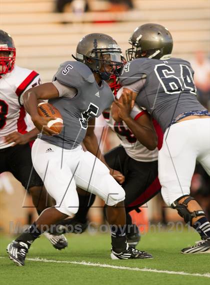 Thumbnail 2 in North Garland @ Nimitz photogallery.