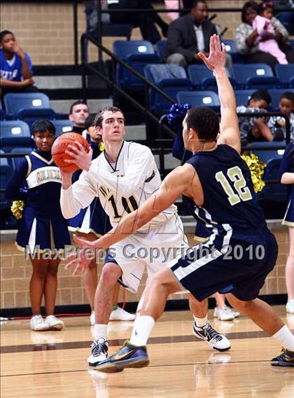 Thumbnail 2 in Westbury Christian vs Second Baptist (TAPPS 4A Final) photogallery.