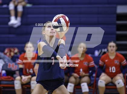 Thumbnail 3 in Hardin-Jefferson vs Buna (Hardin-Jefferson Tournament) photogallery.