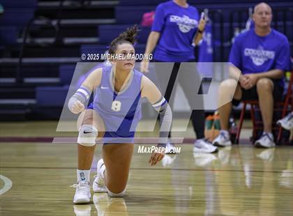 Thumbnail 3 in Hardin-Jefferson vs Buna (Hardin-Jefferson Tournament) photogallery.