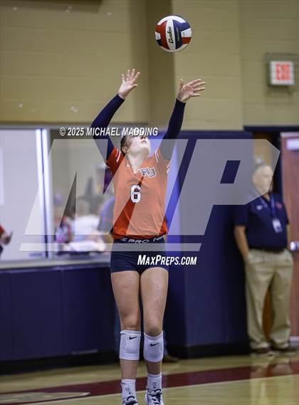 Thumbnail 1 in Hardin-Jefferson vs Buna (Hardin-Jefferson Tournament) photogallery.