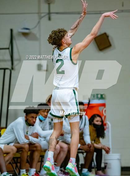 Thumbnail 1 in Overhills @ Westover photogallery.