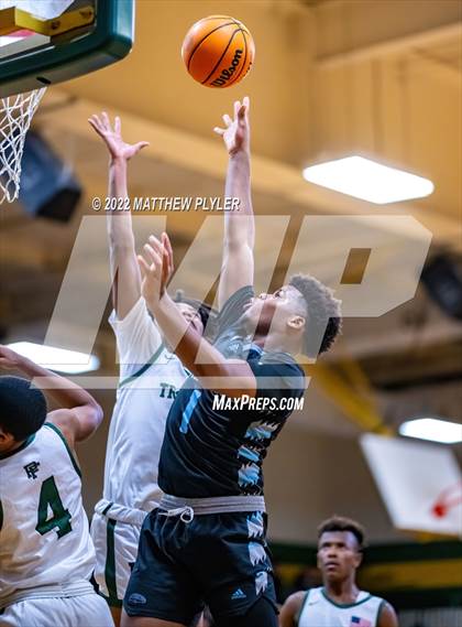 Thumbnail 1 in Overhills @ Westover photogallery.