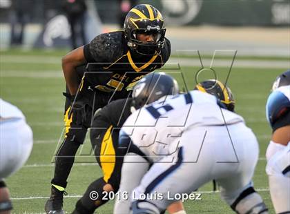 Thumbnail 1 in Del Oro vs. Camarillo (CIF State Division 2-AA Final) photogallery.