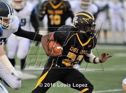 Thumbnail 1 in Del Oro vs. Camarillo (CIF State Division 2-AA Final) photogallery.