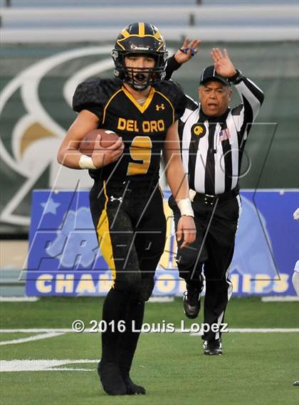 Thumbnail 2 in Del Oro vs. Camarillo (CIF State Division 2-AA Final) photogallery.