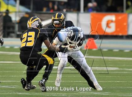Thumbnail 2 in Del Oro vs. Camarillo (CIF State Division 2-AA Final) photogallery.