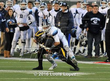 Thumbnail 2 in Del Oro vs. Camarillo (CIF State Division 2-AA Final) photogallery.