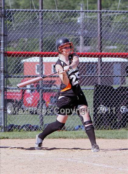 Thumbnail 2 in  Smethport vs Clarion Area (PIAA District 9 Class A Final) photogallery.