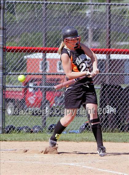 Thumbnail 2 in  Smethport vs Clarion Area (PIAA District 9 Class A Final) photogallery.