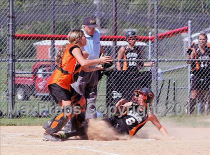 Thumbnail 3 in  Smethport vs Clarion Area (PIAA District 9 Class A Final) photogallery.