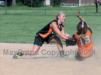 Thumbnail 2 in  Smethport vs Clarion Area (PIAA District 9 Class A Final) photogallery.