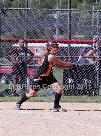 Thumbnail 3 in  Smethport vs Clarion Area (PIAA District 9 Class A Final) photogallery.