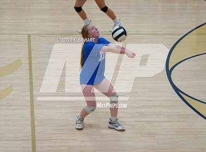 Thumbnail 3 in Cascade @ Tri-West Hendricks photogallery.