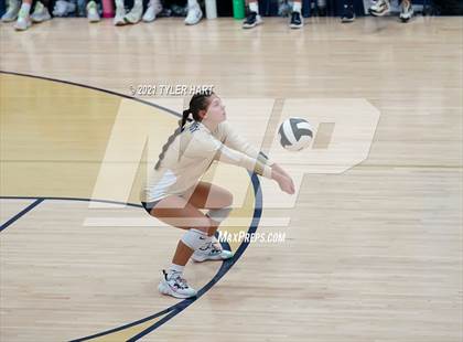 Thumbnail 3 in Cascade @ Tri-West Hendricks photogallery.