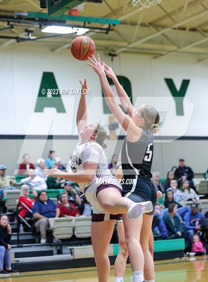 Thumbnail 3 in Millsap vs Graford (Relentless Runnin' Cats Classic) photogallery.