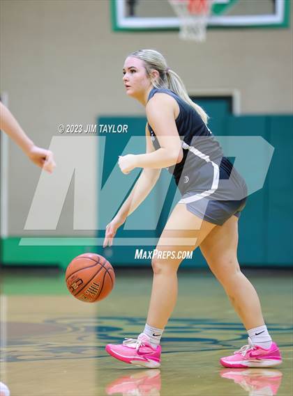 Thumbnail 2 in Millsap vs Graford (Relentless Runnin' Cats Classic) photogallery.