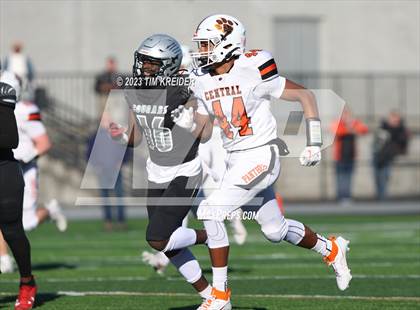 Thumbnail 1 in Central York @ Harrisburg (PIAA 6A 3rd Round) photogallery.