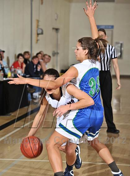 Thumbnail 1 in Pacifica Christian vs. St. Margaret's (MaxPreps Holiday Classic) photogallery.