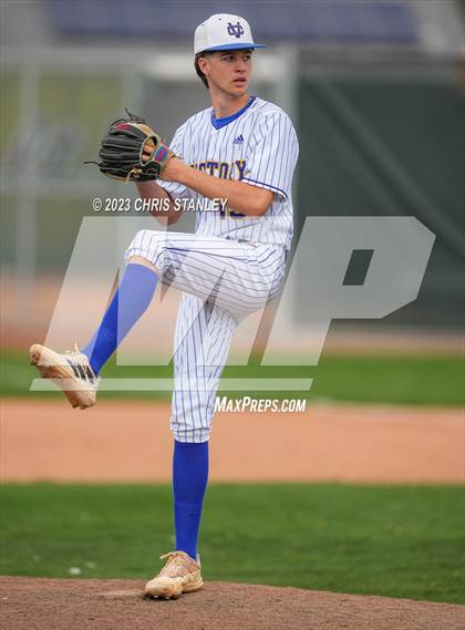 Thumbnail 2 in Verrado vs. Victory Christian(Best of the West Tournament) photogallery.