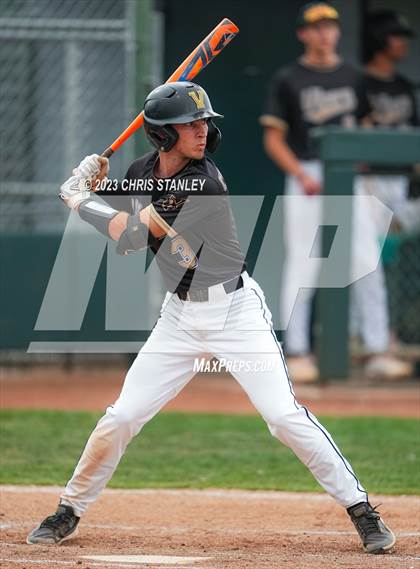 Thumbnail 2 in Verrado vs. Victory Christian(Best of the West Tournament) photogallery.