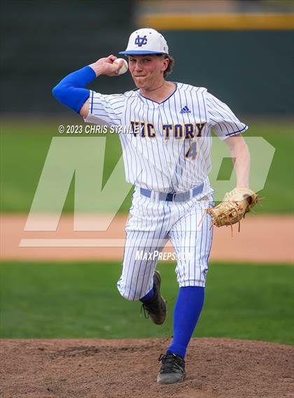 Thumbnail 2 in Verrado vs. Victory Christian(Best of the West Tournament) photogallery.