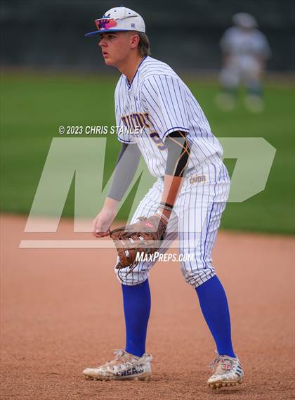 Thumbnail 3 in Verrado vs. Victory Christian(Best of the West Tournament) photogallery.