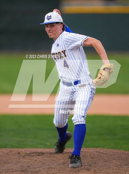 Thumbnail 1 in Verrado vs. Victory Christian(Best of the West Tournament) photogallery.