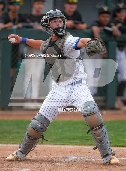 Thumbnail 2 in Verrado vs. Victory Christian(Best of the West Tournament) photogallery.